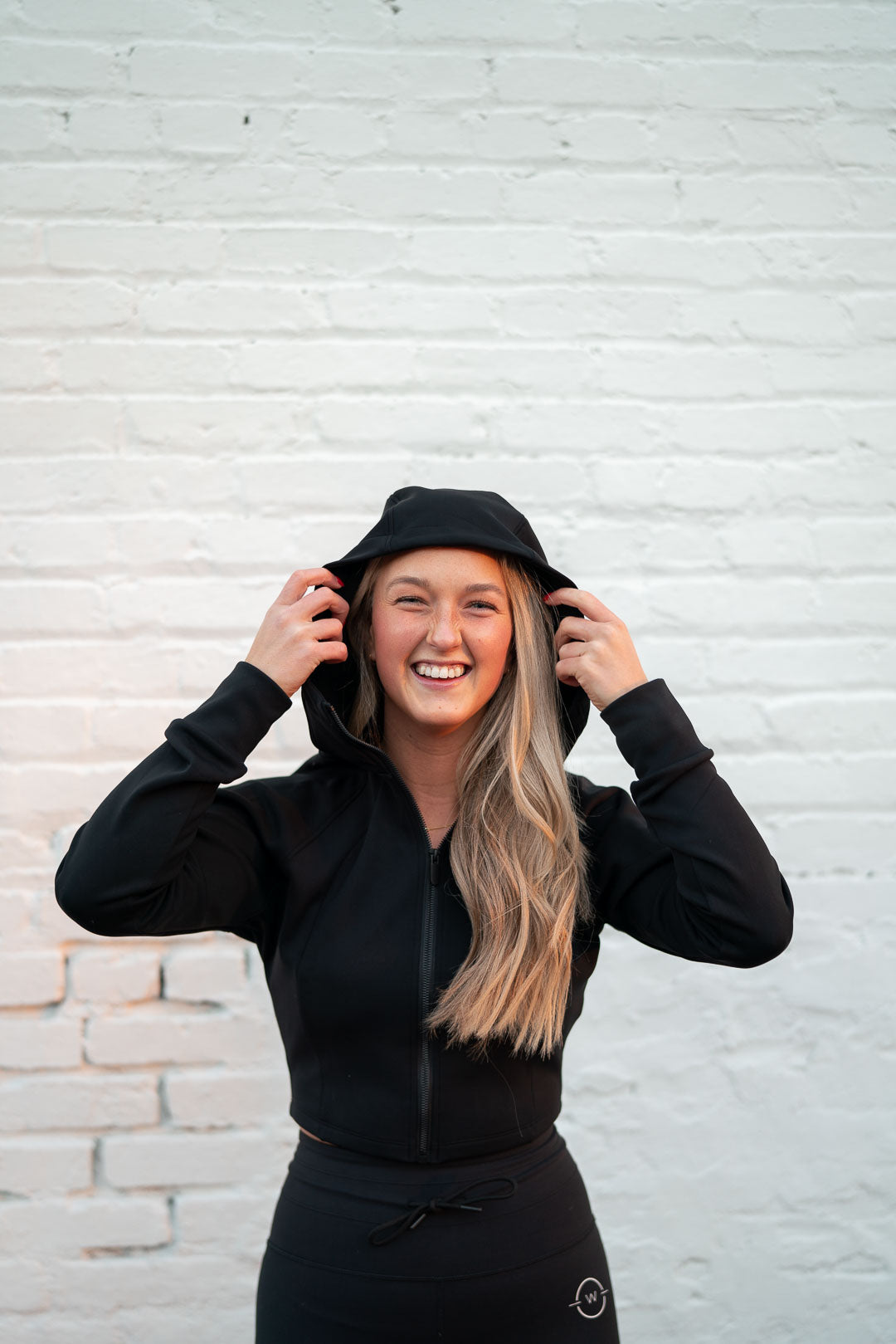 Highline Cropped Zip-Up