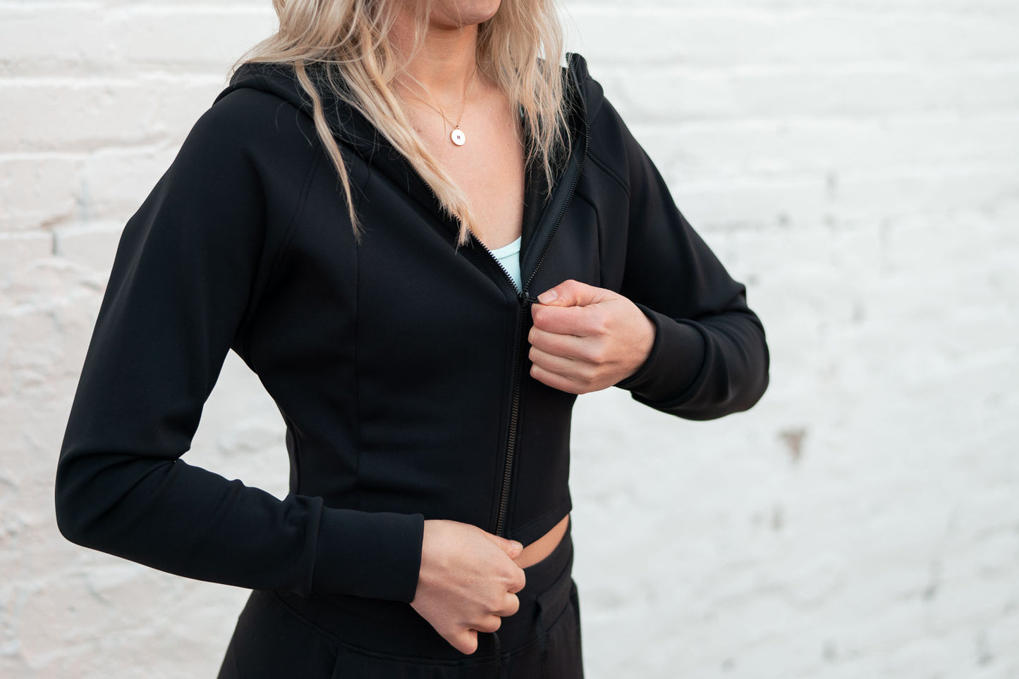 Highline Cropped Zip-Up